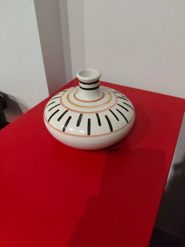 Jarrón de cerámica