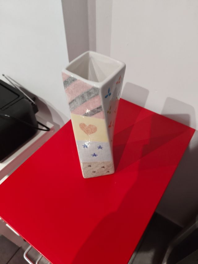 Jarrón de cerámica