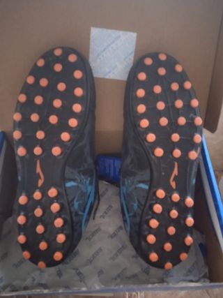 Bota de fútbol 