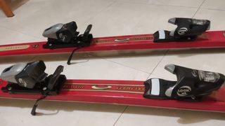 ESQUÍS ELAN + Bastones LEKI