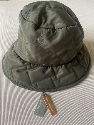 GORRO LLUVIA VERDE! new!! PARFOIS