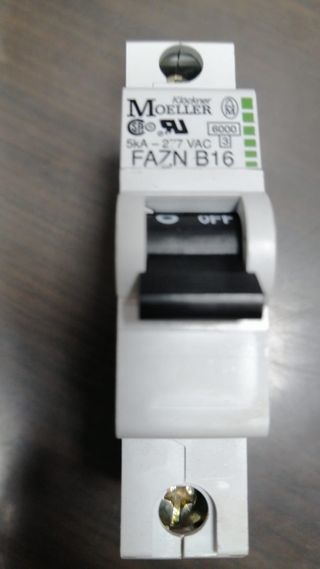 Interruttori magnetotermici Moeller Fazn B16
