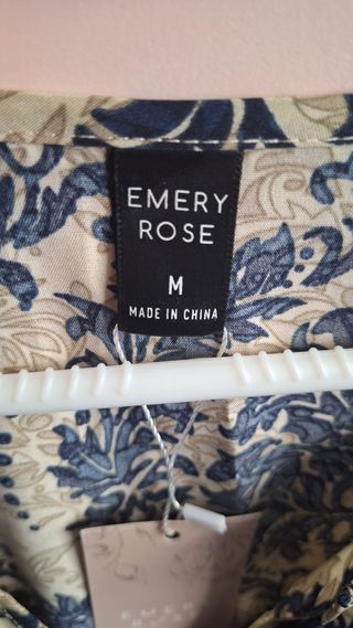 Vestido de mangas cortas talla M