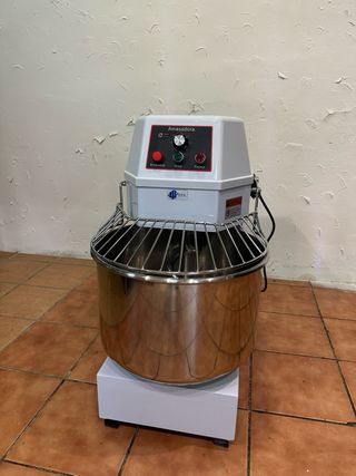 Amasadora industrial de 60 L 