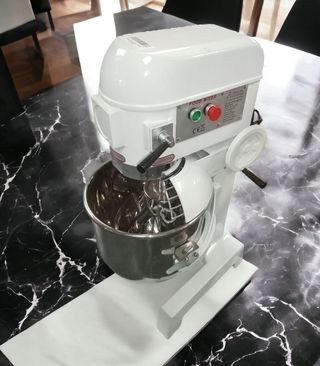 AMASADORAS BATIDORAS INDUSTRIAL