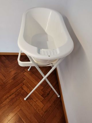 BAÑERA CON PATAS BEBÉ-JOU+HAMACA/SIENTO TRANSATDO