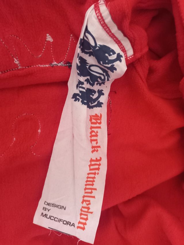 Felpa rossa con cappuccio seminuova