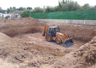 EXCAVACIONES Y MOVIMIENTOS DE TIERRAS