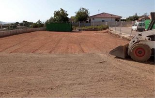 EXCAVACIONES Y MOVIMIENTOS DE TIERRAS