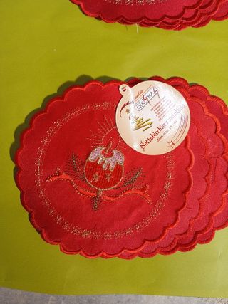 N.8 Sottobicchiere/Centrino Natale 
