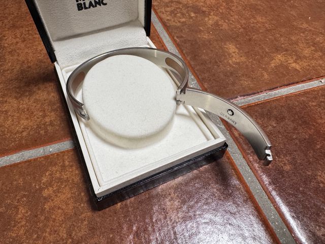 Montblanc M Pulsera Rígida de Acero