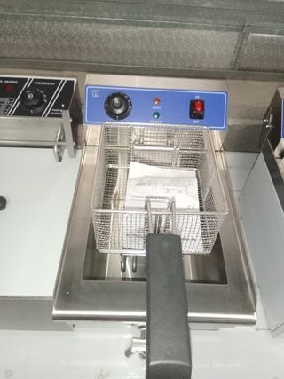 Freidora eléctrica 13 litros
