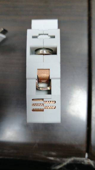 Interruttori magnetotermici  Faz B16