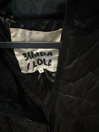 Abrigo Bimba y Lola talla xl