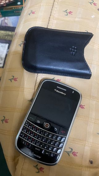 Blackberry Bold 9000