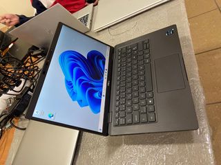 DELL 7320 I5 16 RAM 256 SSD