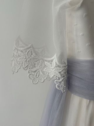 Traje de comunion con lazo color azul empolvado