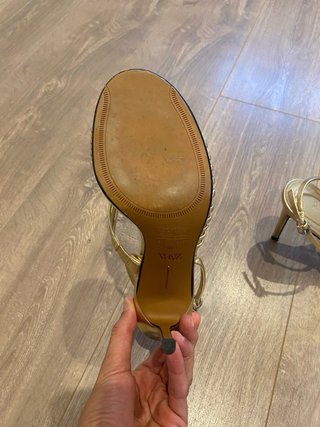 Sandalias Zara doradas oro