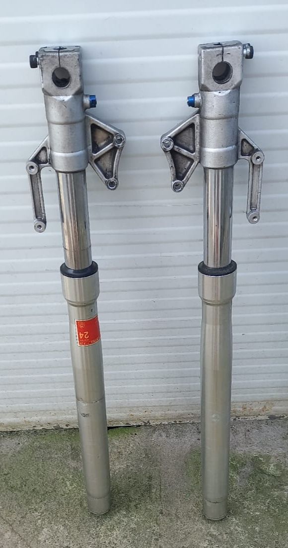 Tubos de suspensión hyosung aquila 650