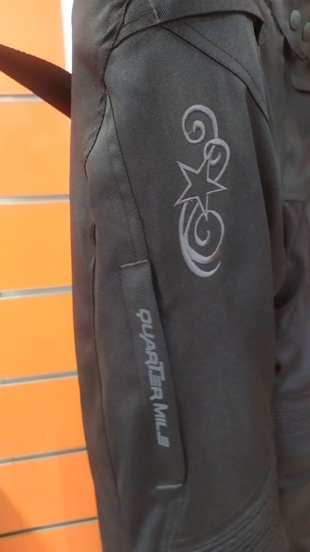 PANTALÓN QUARTER MILE MUJER