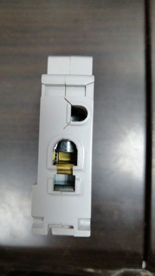 Interrutori Magnetotermici ABB S401MC16 230V