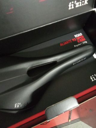 Sillín Fizik Aliante R3