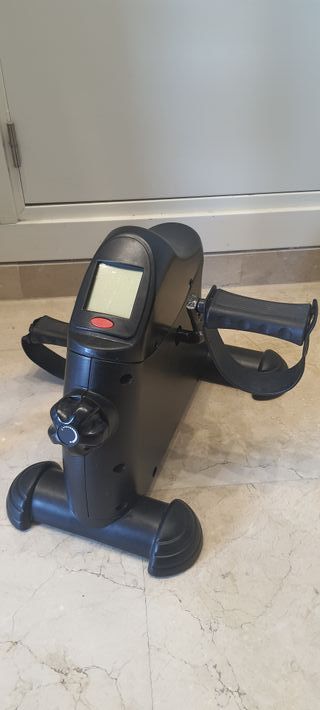 Maquina portatil de entrenamiento brazos y piernas