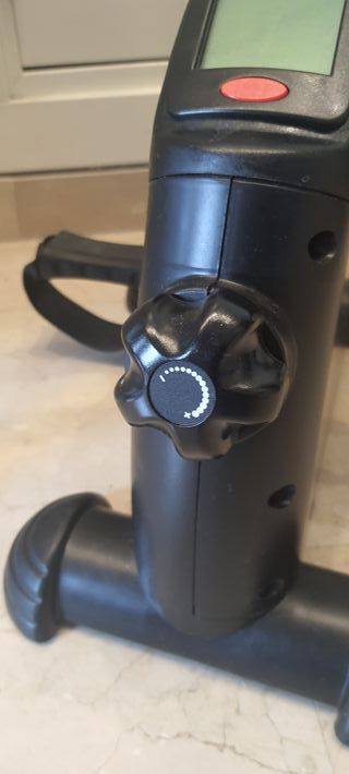 Maquina portatil de entrenamiento brazos y piernas