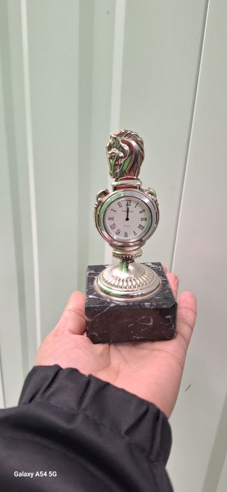 Reloj-pisapapeles plata Pedro Durán