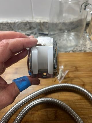 Manguera de ducha   y soporte 