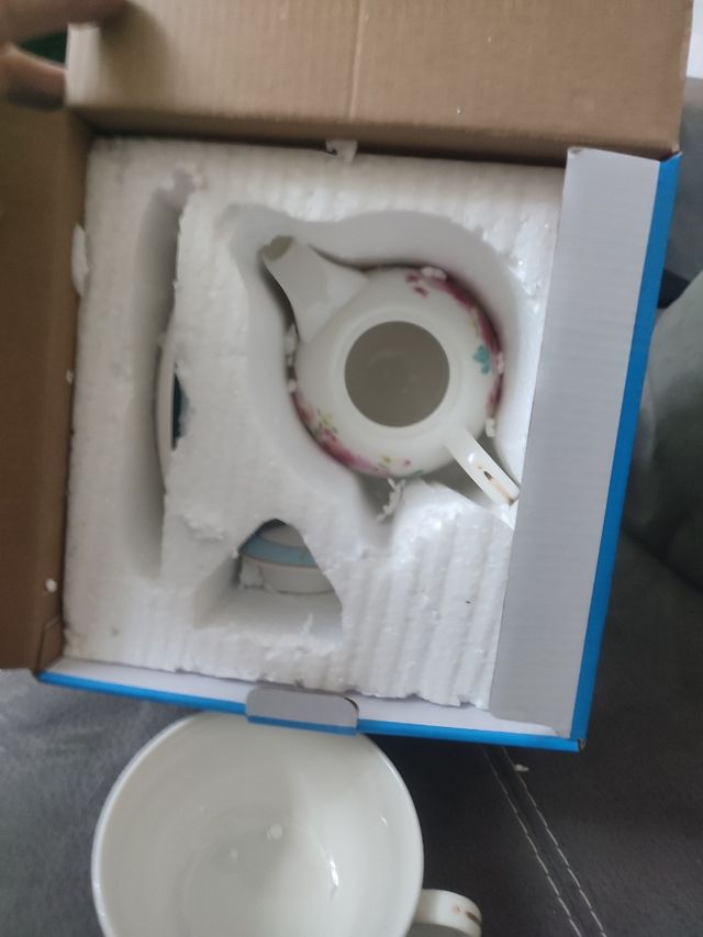 Juego de té, Tetera, Taza, plato