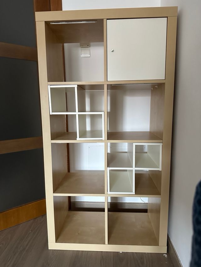 Estantería Kallax model antiguo. Color abedul