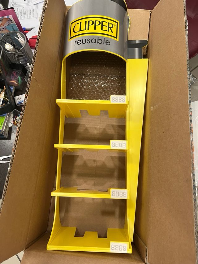 Espositore accendini Clipper