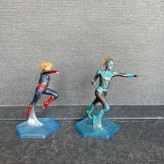 Capitan Marvel action figure Disney store