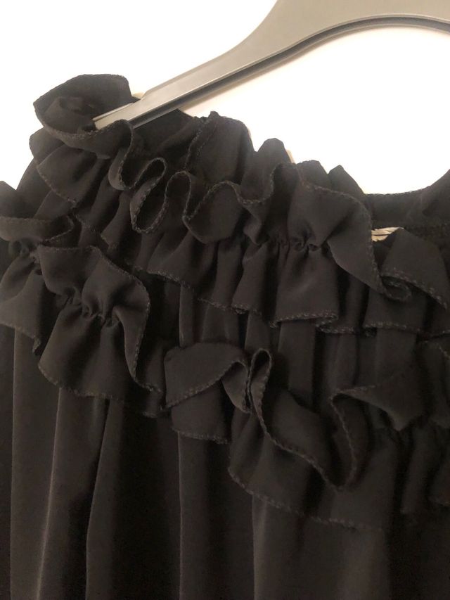 Blusón negro off the shoulder, talla única