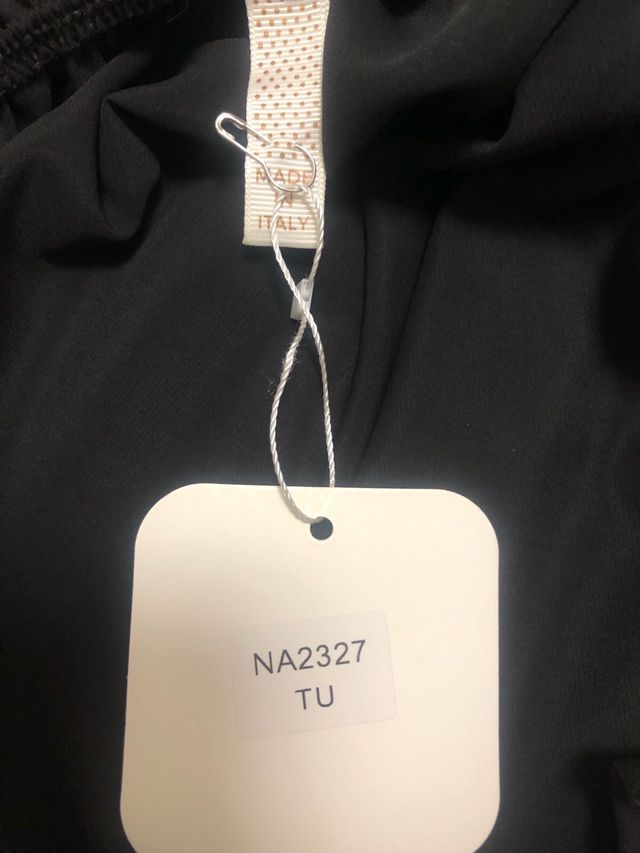 Blusón negro off the shoulder, talla única