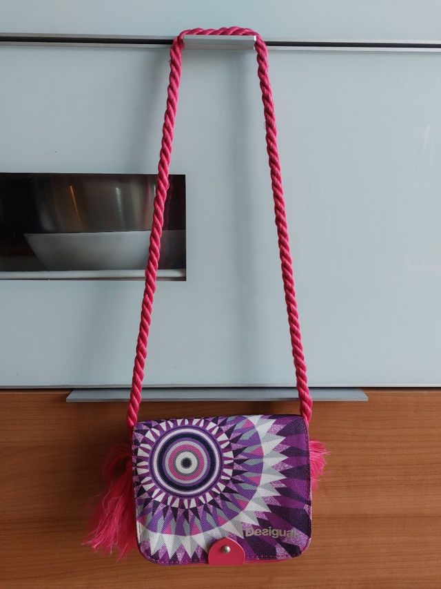 Bolso niña marca Desigual
