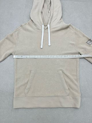 SUDADERA HOLLISTER CON CAPUCHA