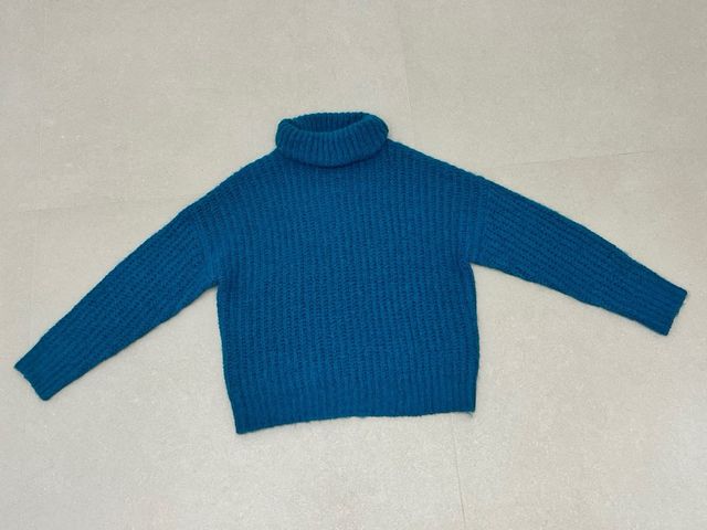 SUETER PUNTO CUELLO ALTO