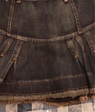 Gonna ragazza Pierre Cardin