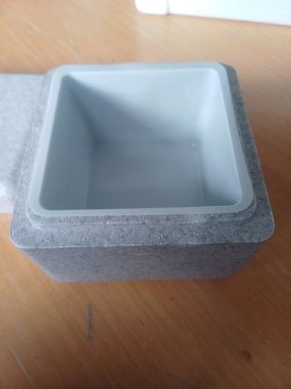 Caja de porex 0.5L color gris