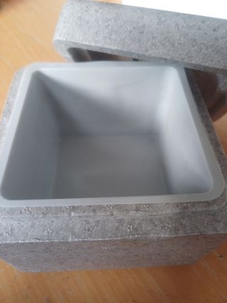 Caja de porex 0.5L color gris