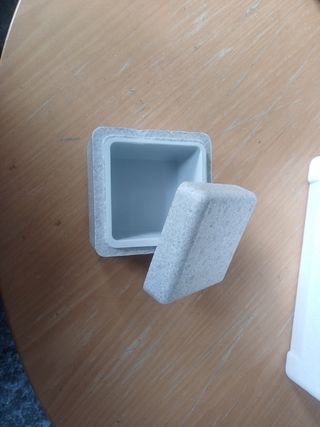 Caja de porex 0.5L color gris