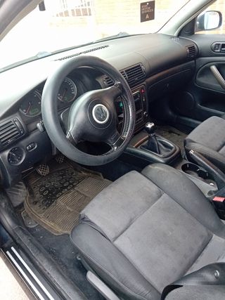 Volkswagen Passat 2003