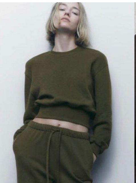 Sudadera crop Zara M