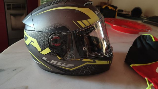 Casco LS2 con doppia visiera e pinlock