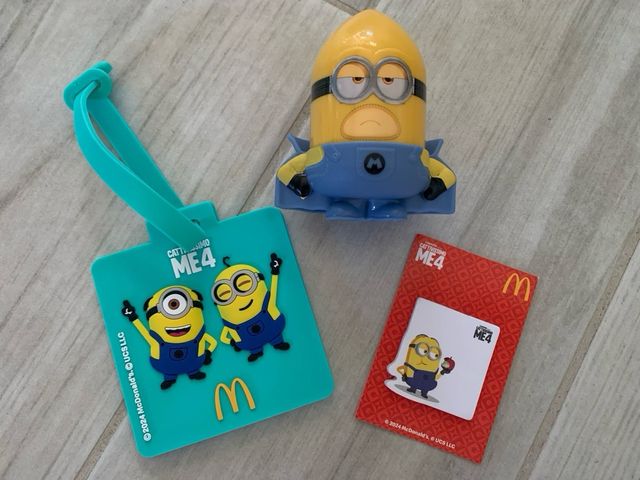 Minions portabadge piu portachiavi e miniblock