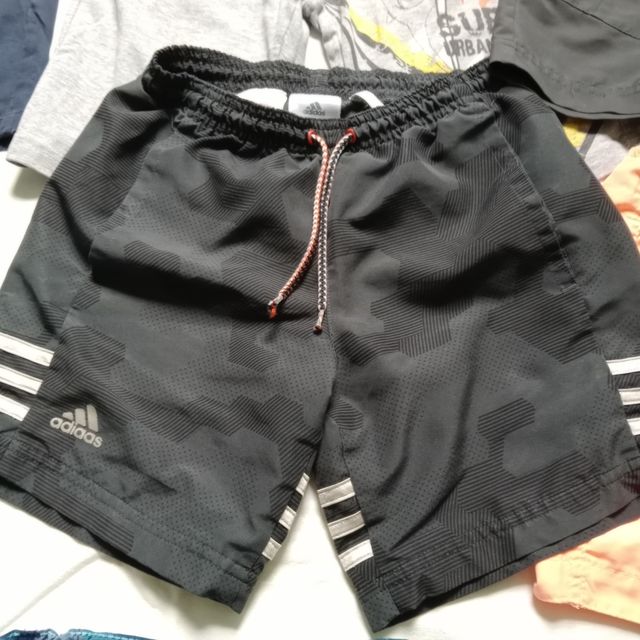 Lote 10 Pantalones cortos chicos