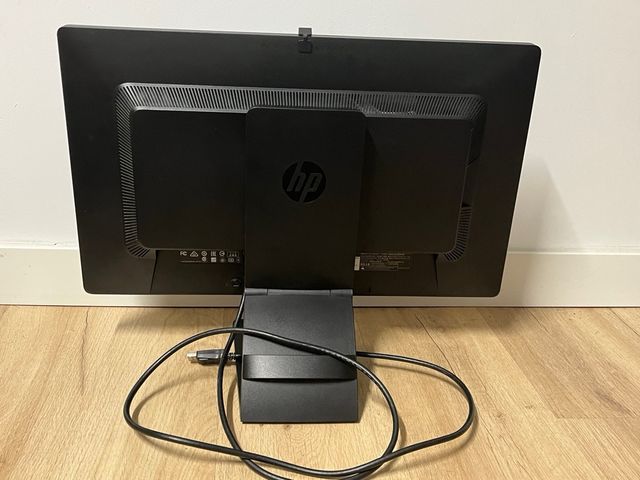 Monitor HP EliteDisplay S231d