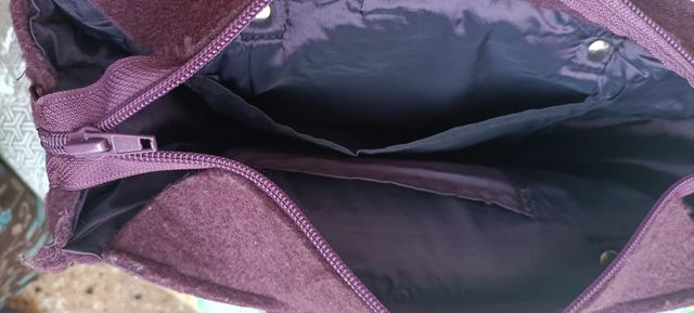 Borsa viola in lana cotta